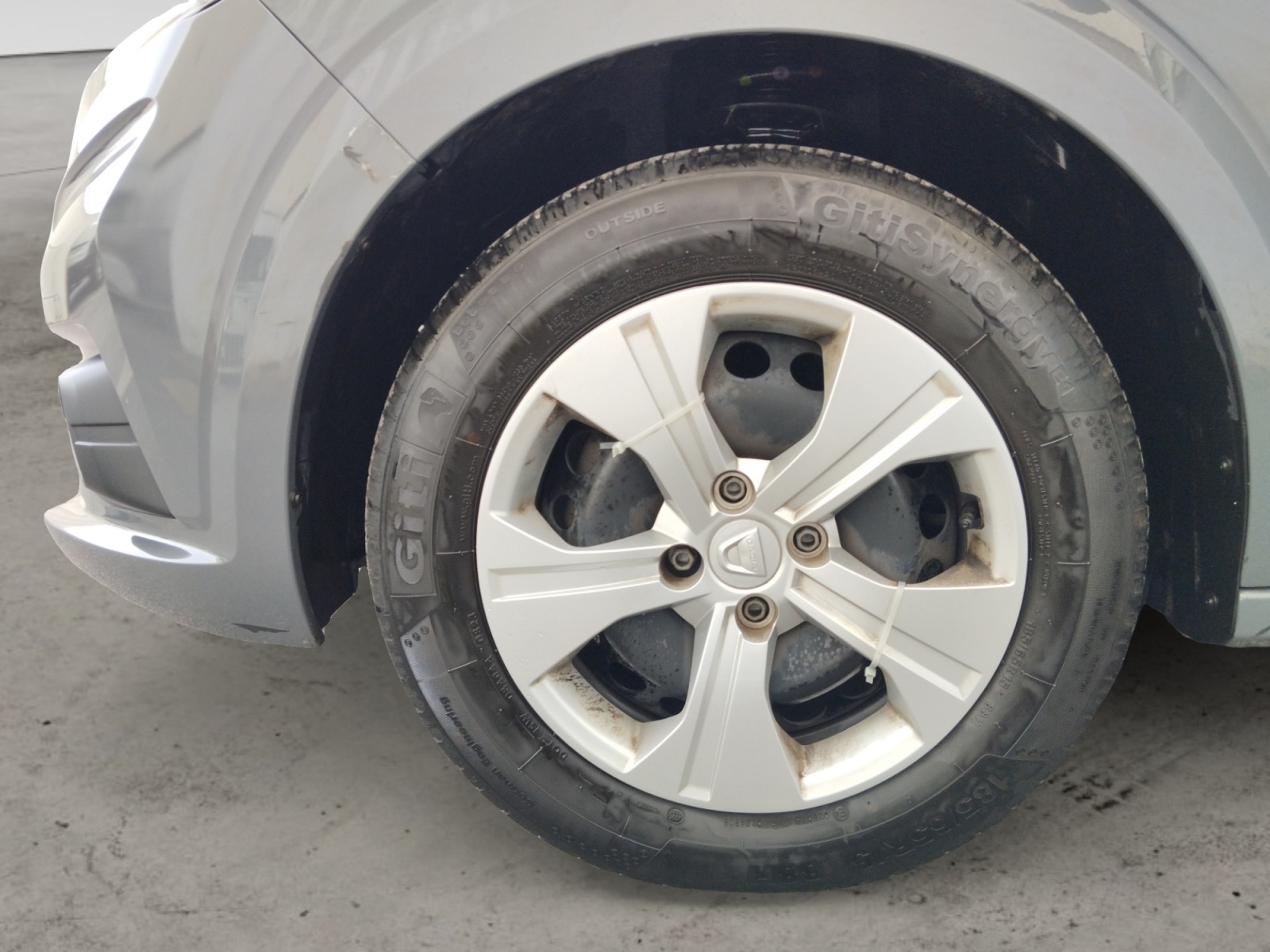 DACIA LOGAN-DACIA LOGAN LOGAN III - PH1 - 1.5 DCI 95 ESSENTIEL BVM 95CH-image-9