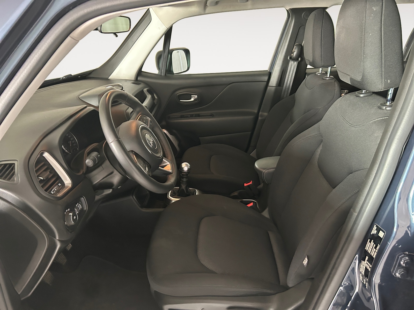 JEEP RENEGADE-JEEP RENEGADE RENEGADE I - PH1 - 1.6 MULTIJET LONGITUDE 4X2 BVM 120CH-image-5