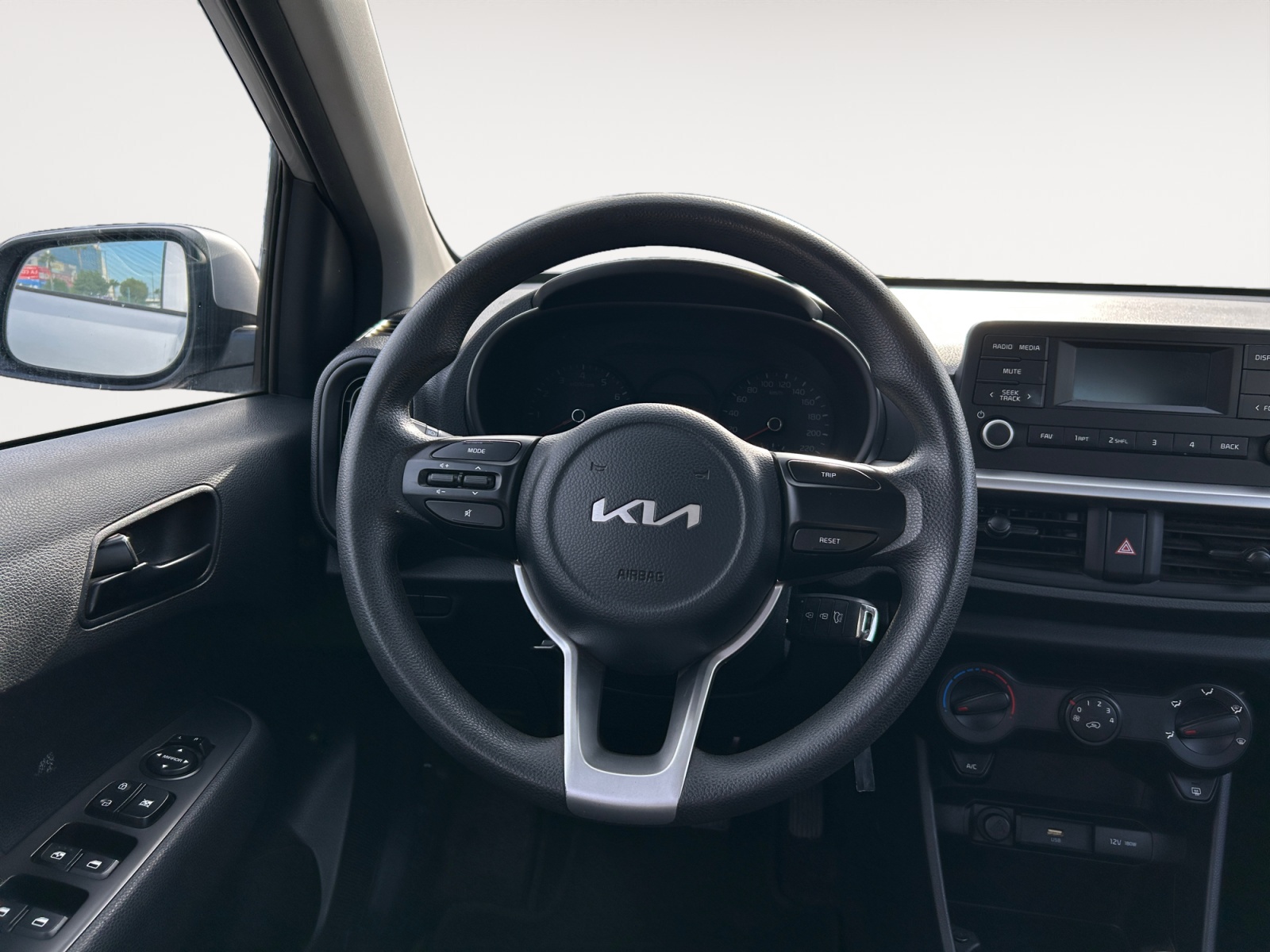 KIA PICANTO-KIA PICANTO PICANTO II - PH2 - 1.0 LIFE 5P BVM 69CH-image-9