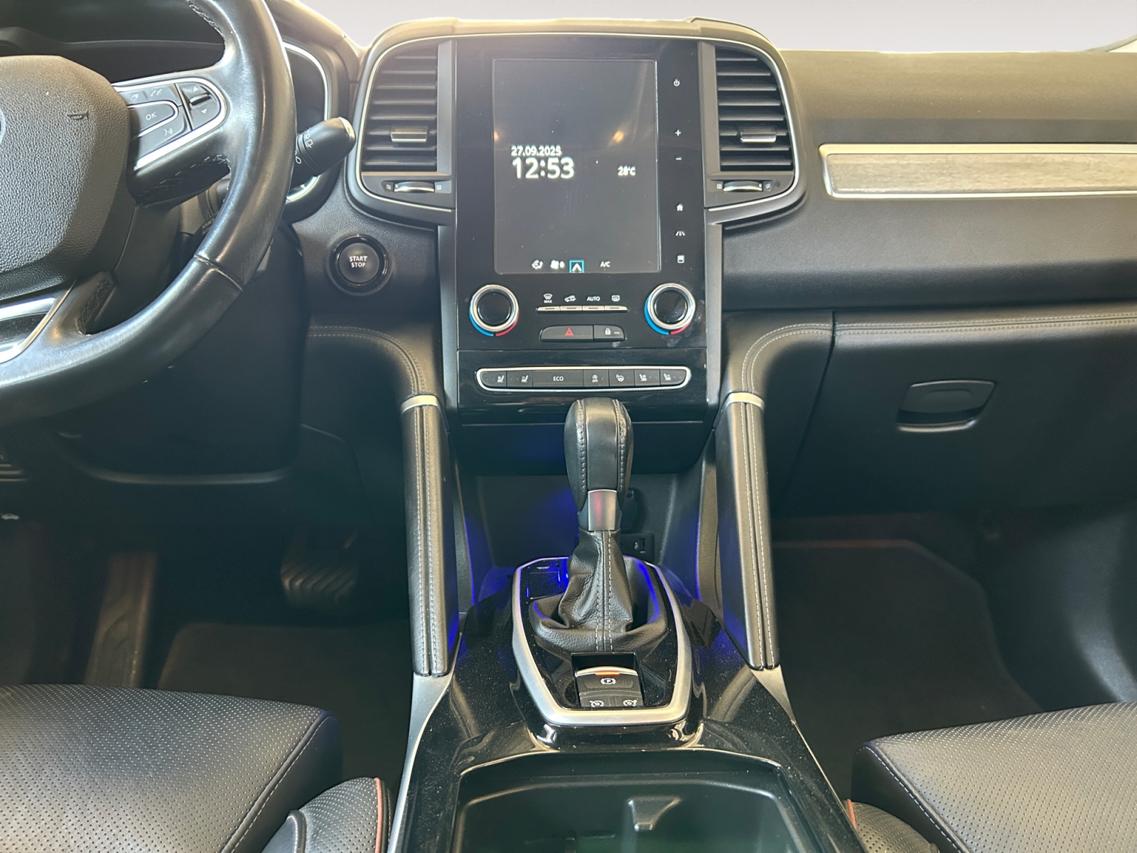 RENAULT KOLEOS-RENAULT KOLEOS 2.0 DCI 185 BVA 4WD TECHNO-image-8