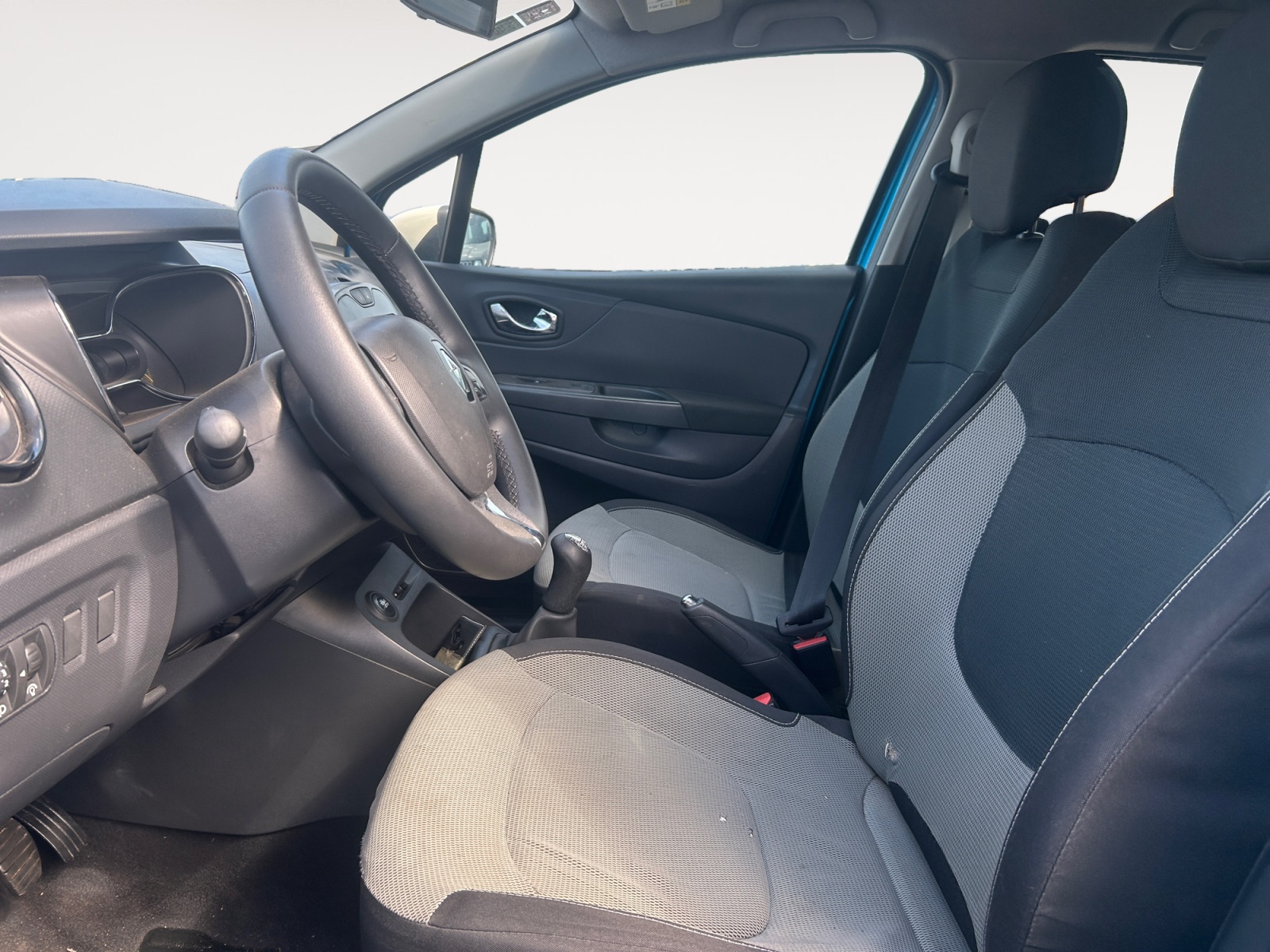 RENAULT CAPTUR-RENAULT CAPTUR CAPTUR I - PH1 - 1.5 DCI EXPLORE BVM 85CH-image-7