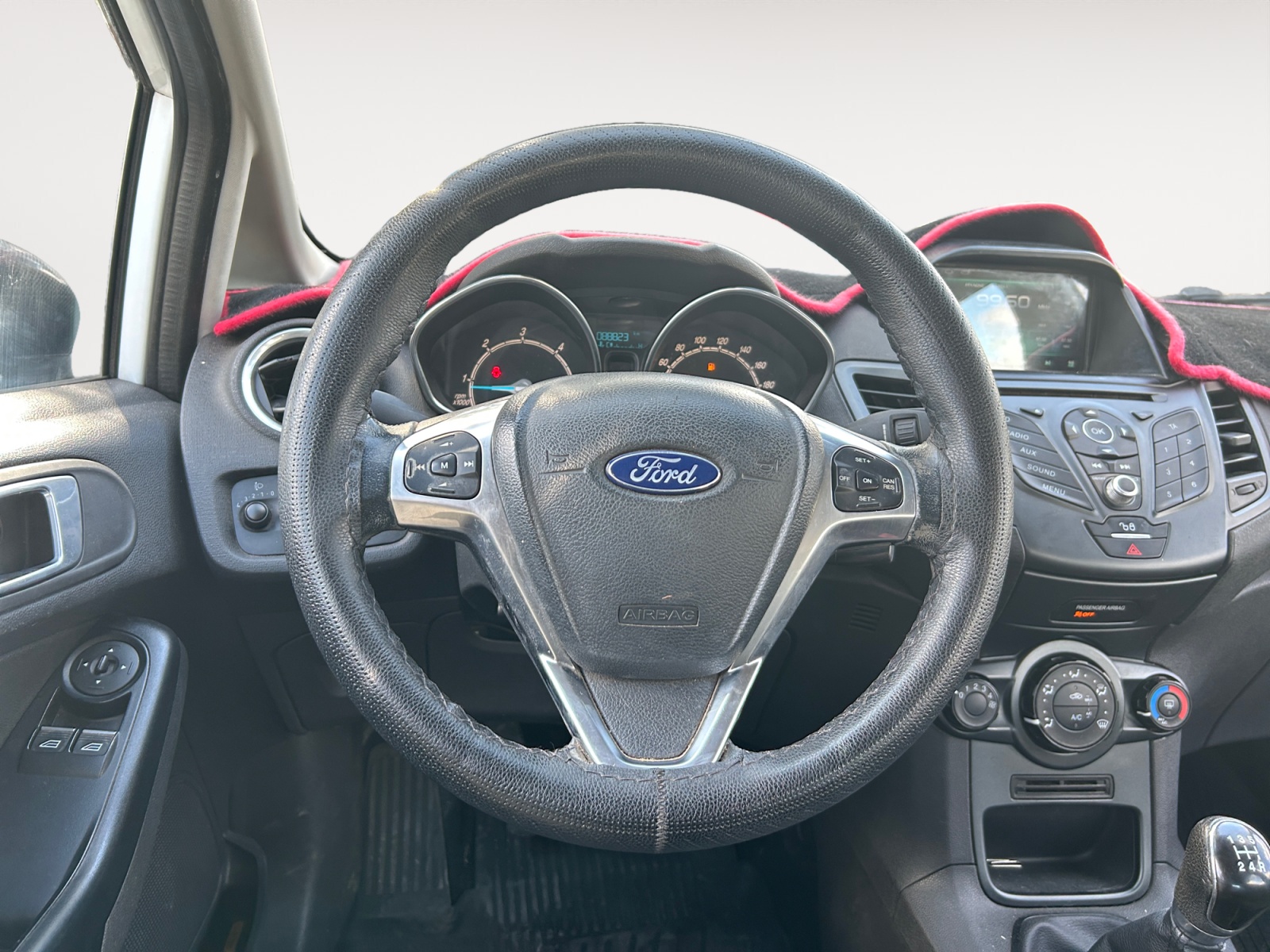 FORD FIESTA-FORD FIESTA 1.5 TDCI 85CH TREND PLUS 5P GEN.V PH1-image-9