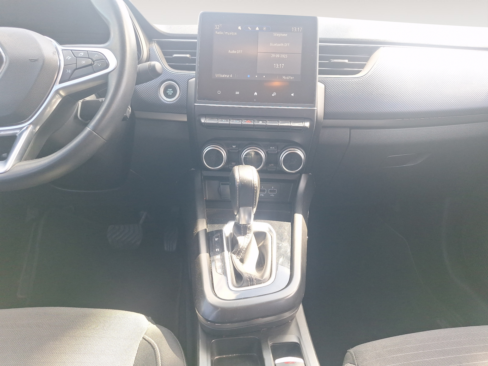 RENAULT ARKANA-RENAULT ARKANA 1.6-ETECH-145-HEV-EQUILIBRE-image-7