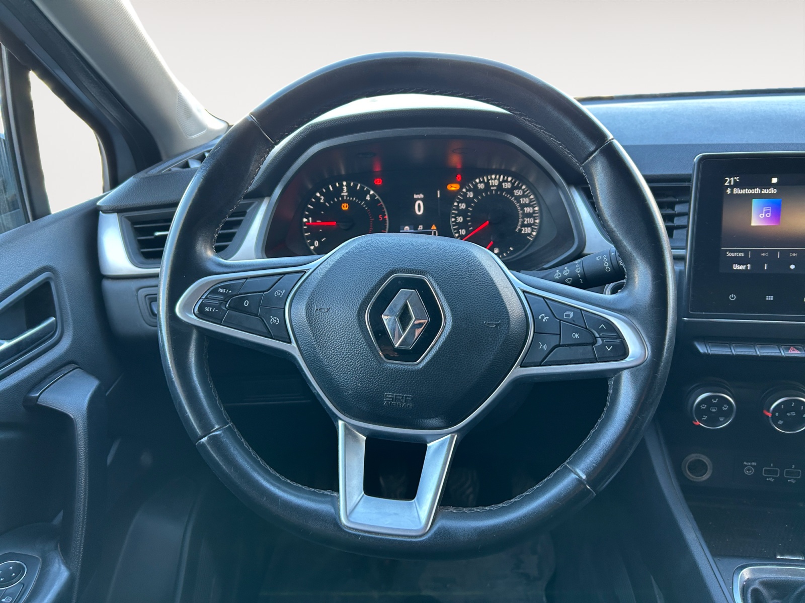 RENAULT CAPTUR-RENAULT CAPTUR CAPTUR II - PH1 - 1.5 DCI EQUILIBRE BVM 115CH-image-8