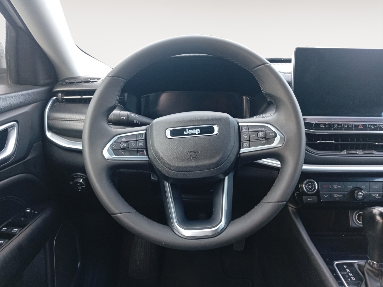 JEEP COMPASS-JEEP COMPASS COMPASS II - PH1 - 1.3 LIMITED BVA 150CH-image-8