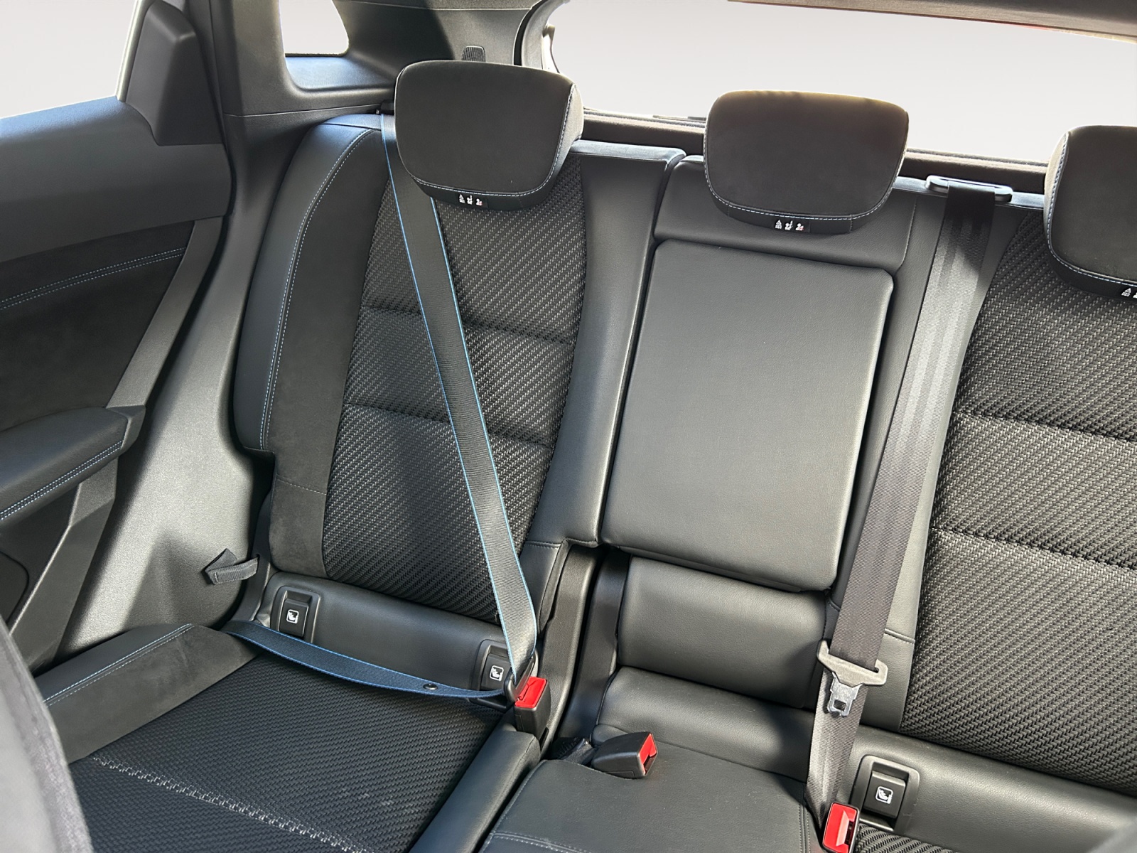 RENAULT AUSTRAL-RENAULT AUSTRAL 1.2 E-TECH 200 ESPRIT ALPINE-image-10