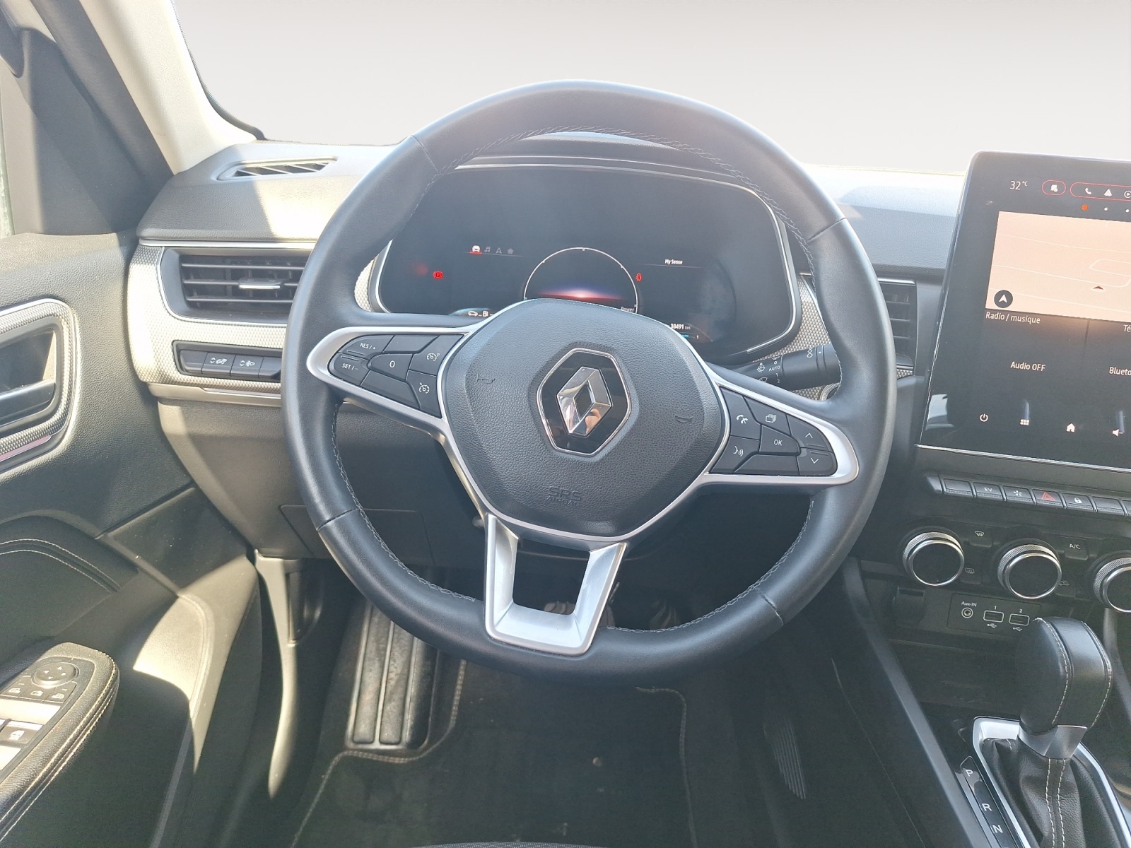 RENAULT ARKANA-RENAULT ARKANA ARKANA I - PH1 - 1.6 E-TECH FULL HYBRID TECHNO BVA 145CH-image-7