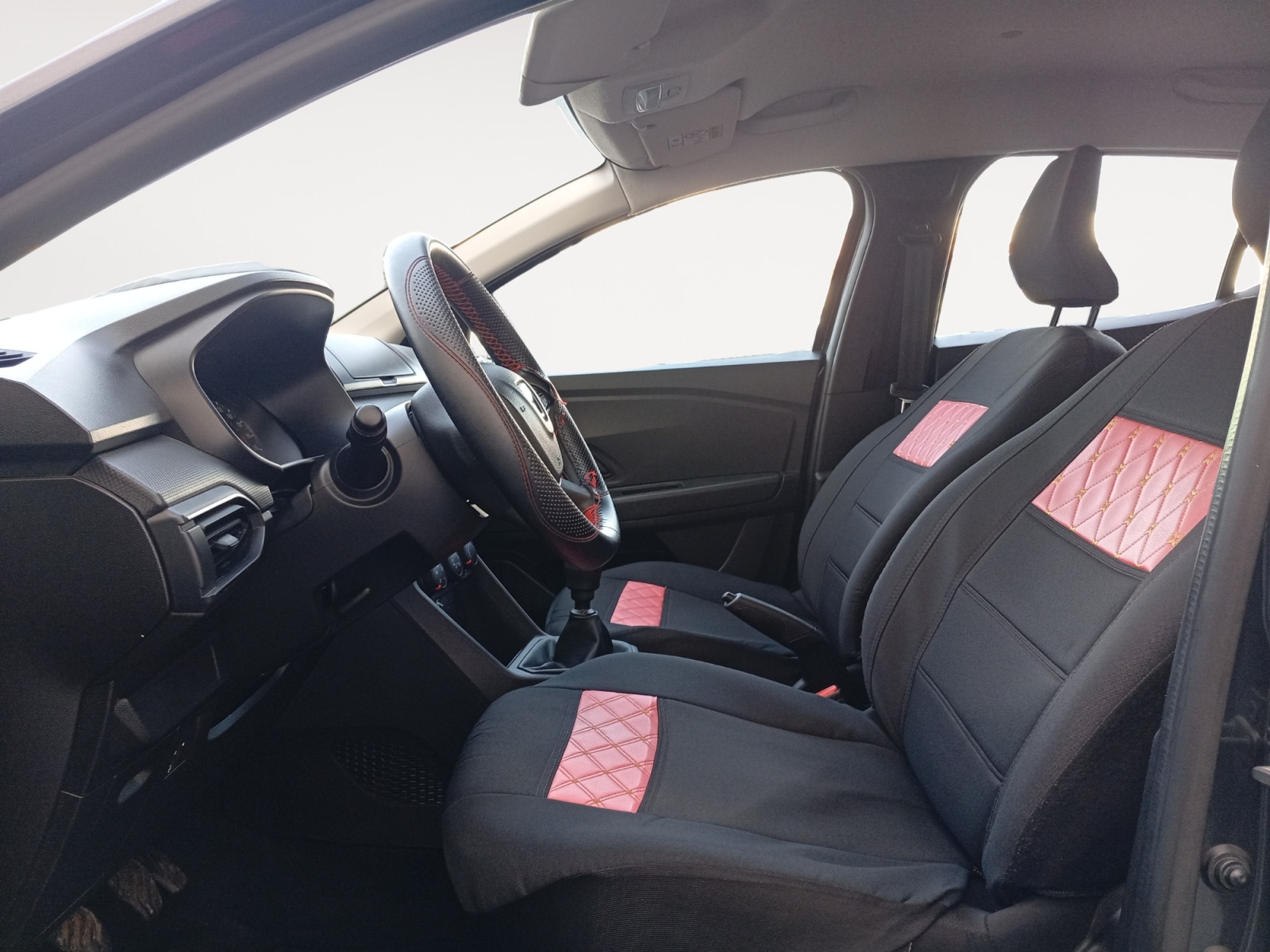 DACIA SANDERO-DACIA SANDERO SANDERO III - PH2 - 1.0 TCE  STREETWAY  ESSENTIEL BVM 100CH-image-6