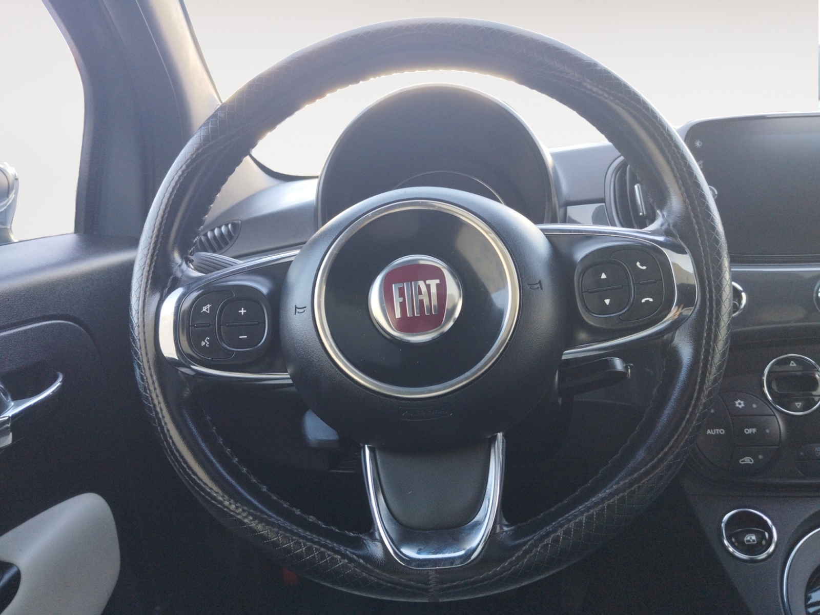 FIAT 500-FIAT 500 500 I - PH1 - 1.2 MPI CLUB DUALOGIC BVR 69CH-image-24