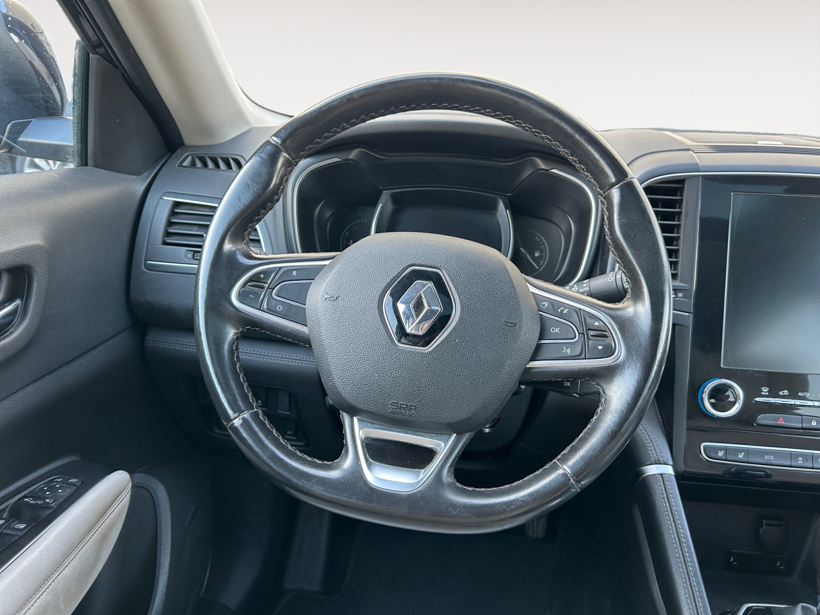 RENAULT KOLEOS-RENAULT KOLEOS KOLEOS II - PH1 - 2.0 DCI EXPLORE 4X2 X-TRONIC CVT 175CH-image-8