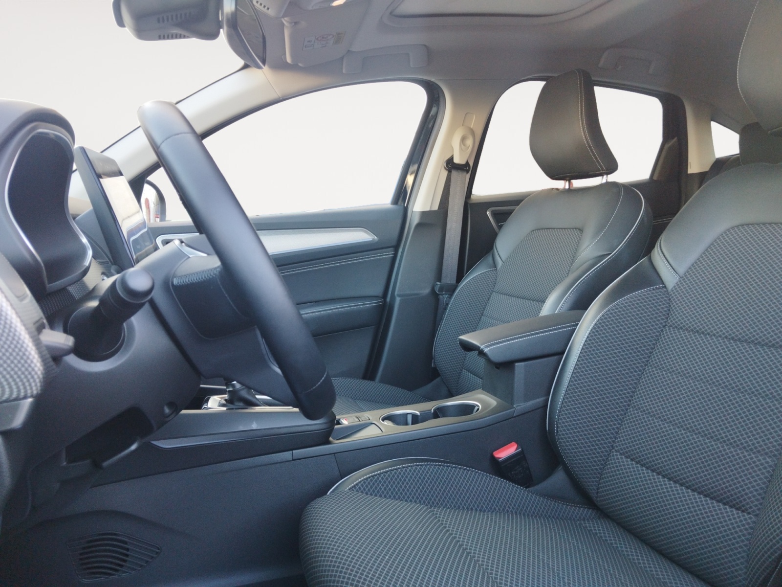 RENAULT ARKANA-RENAULT ARKANA 1.6 ETECH 145 HEV TECHNO-image-6