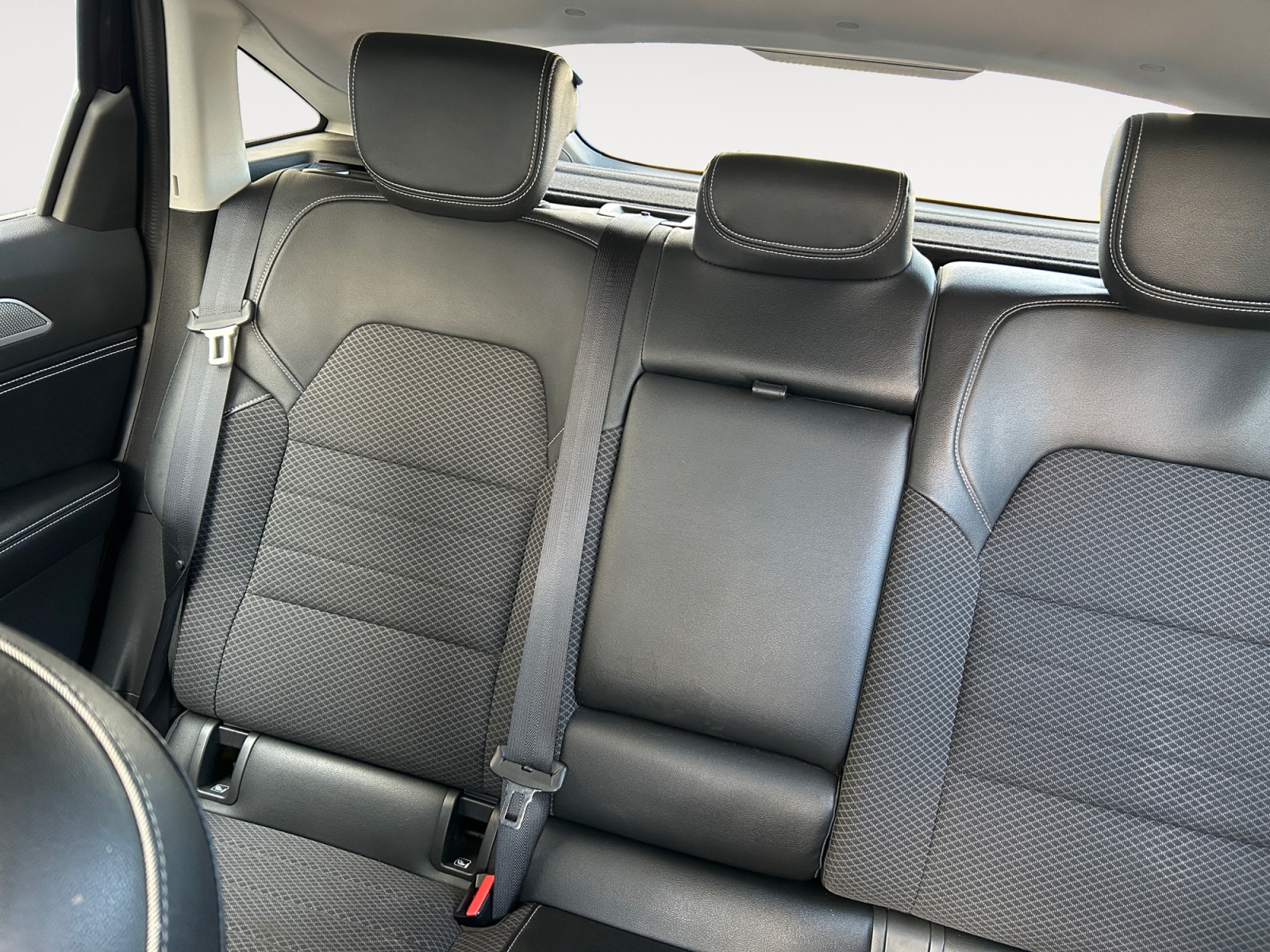 RENAULT ARKANA-RENAULT ARKANA ARKANA I - PH1 - 1.6 E-TECH HEV TECHNO BVA 146CH-image-9